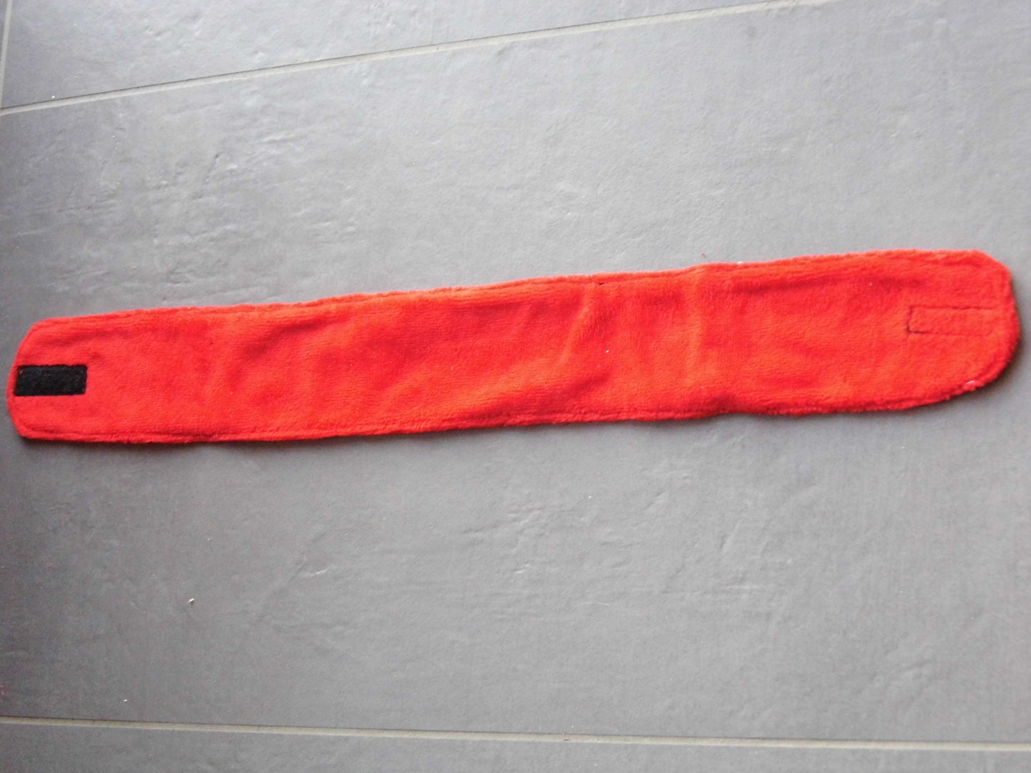 Passe à Scratch de noël fond vert, du houx et liserer jaune